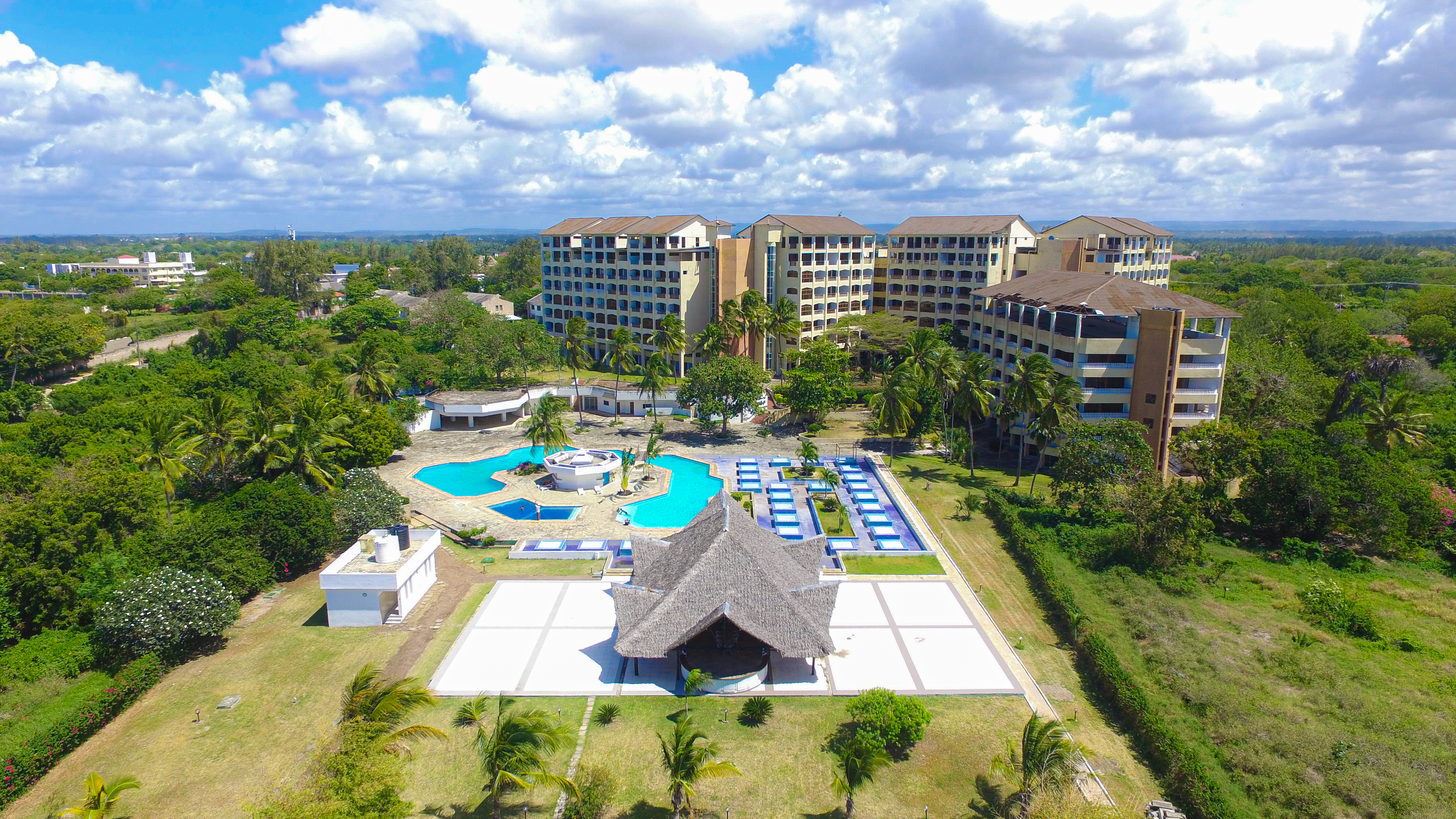 Aerial view of resort and leisure facilities